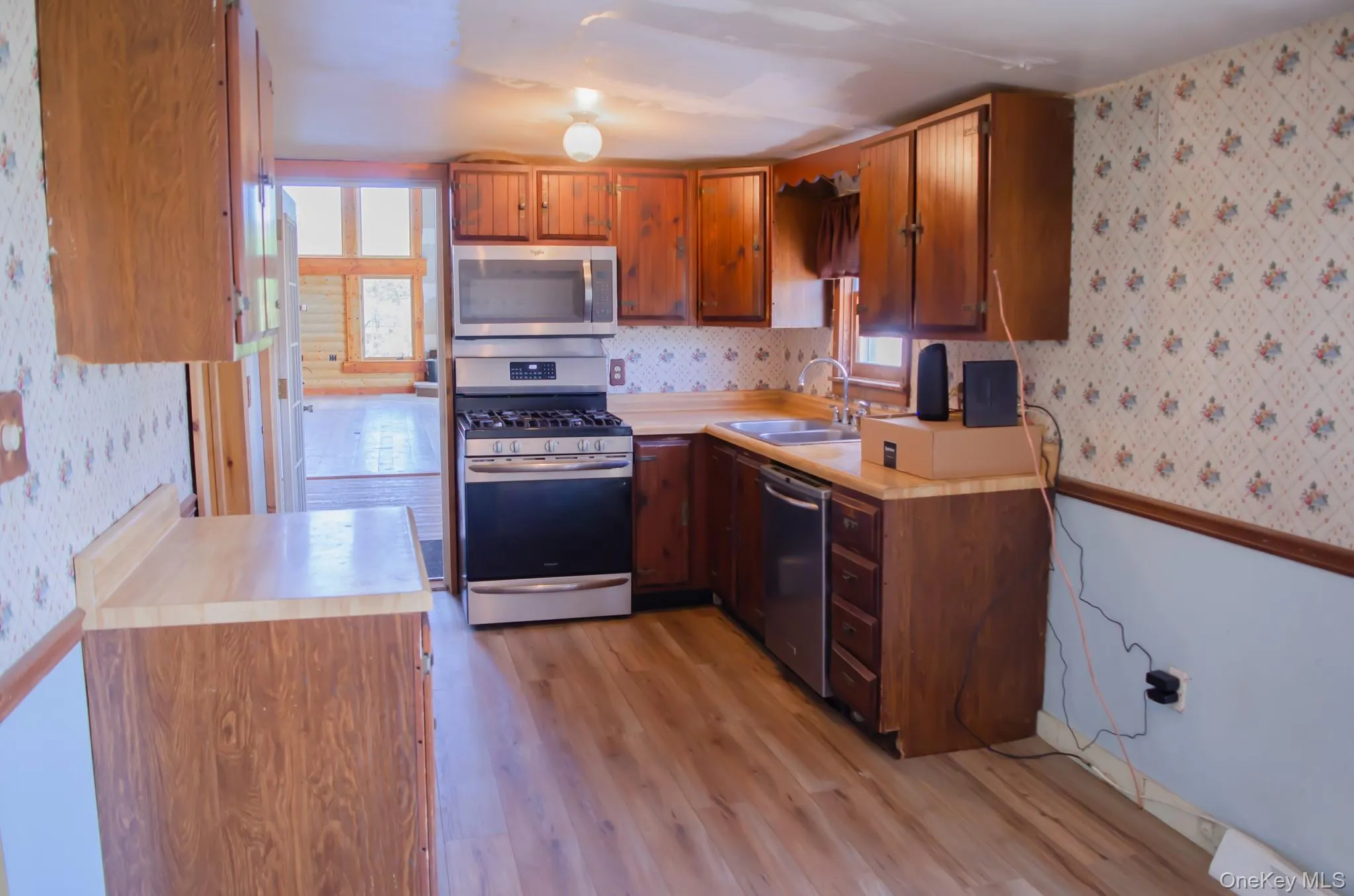 109 Goldrick Landing, Ulster, NY, 6 Bedrooms Bedrooms, 8 Rooms Rooms,3 BathroomsBathrooms,Residential,For Rent,Goldrick,0,H6288445 109 Goldrick Landing, Ulster, NY, 6 Bedrooms Bedrooms, 8 Rooms Rooms,3 BathroomsBathrooms,Residential,For Rent,Goldrick,0,H6288445