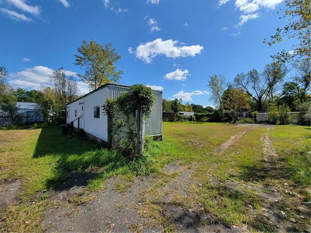 375 Western Highway, Orangetown, NY, ,Commercial Lease,Idx,Western,0,H6289851 375 Western Highway, Orangetown, NY, ,Commercial Lease,Idx,Western,0,H6289851