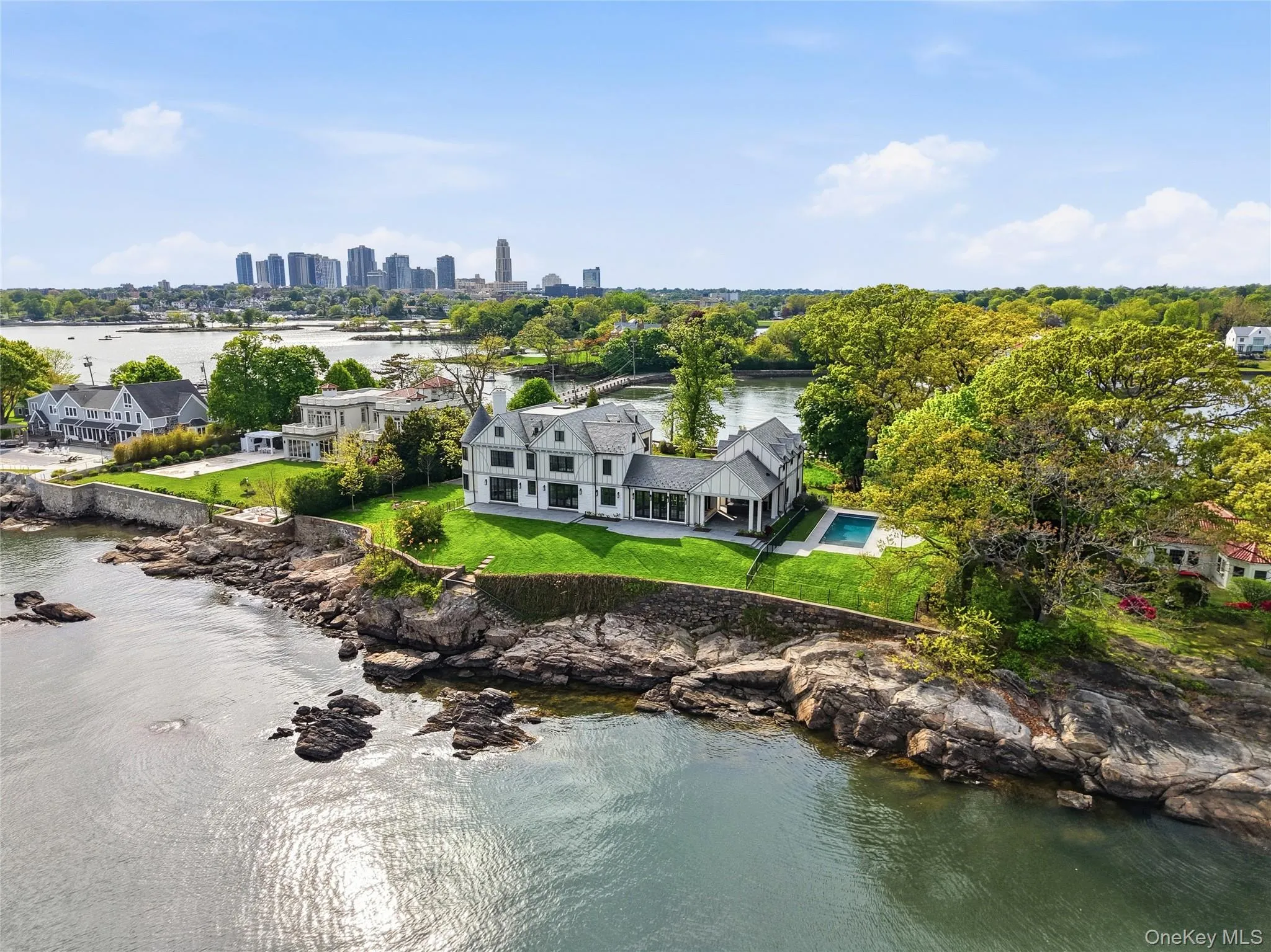 104 Premium Point Road, Mamaroneck, NY, 8 Bedrooms Bedrooms, 20 Rooms Rooms,10 BathroomsBathrooms,Residential Sale,For Rent,Premium Point,0,H6292361 104 Premium Point Road, Mamaroneck, NY, 8 Bedrooms Bedrooms, 20 Rooms Rooms,10 BathroomsBathrooms,Residential Sale,For Rent,Premium Point,0,H6292361