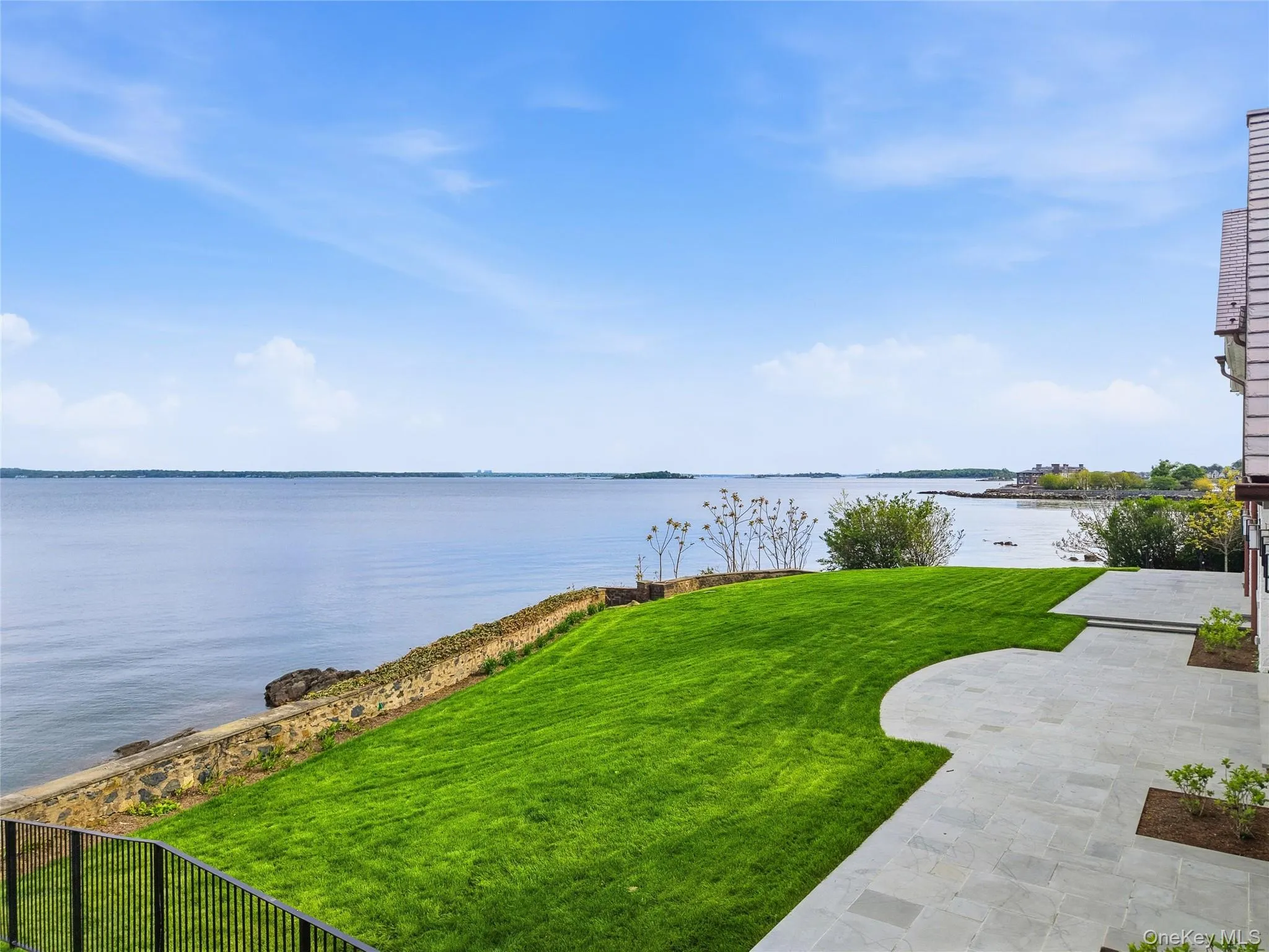 104 Premium Point Road, Mamaroneck, NY, 8 Bedrooms Bedrooms, 20 Rooms Rooms,10 BathroomsBathrooms,Residential Sale,For Rent,Premium Point,0,H6292361 104 Premium Point Road, Mamaroneck, NY, 8 Bedrooms Bedrooms, 20 Rooms Rooms,10 BathroomsBathrooms,Residential Sale,For Rent,Premium Point,0,H6292361
