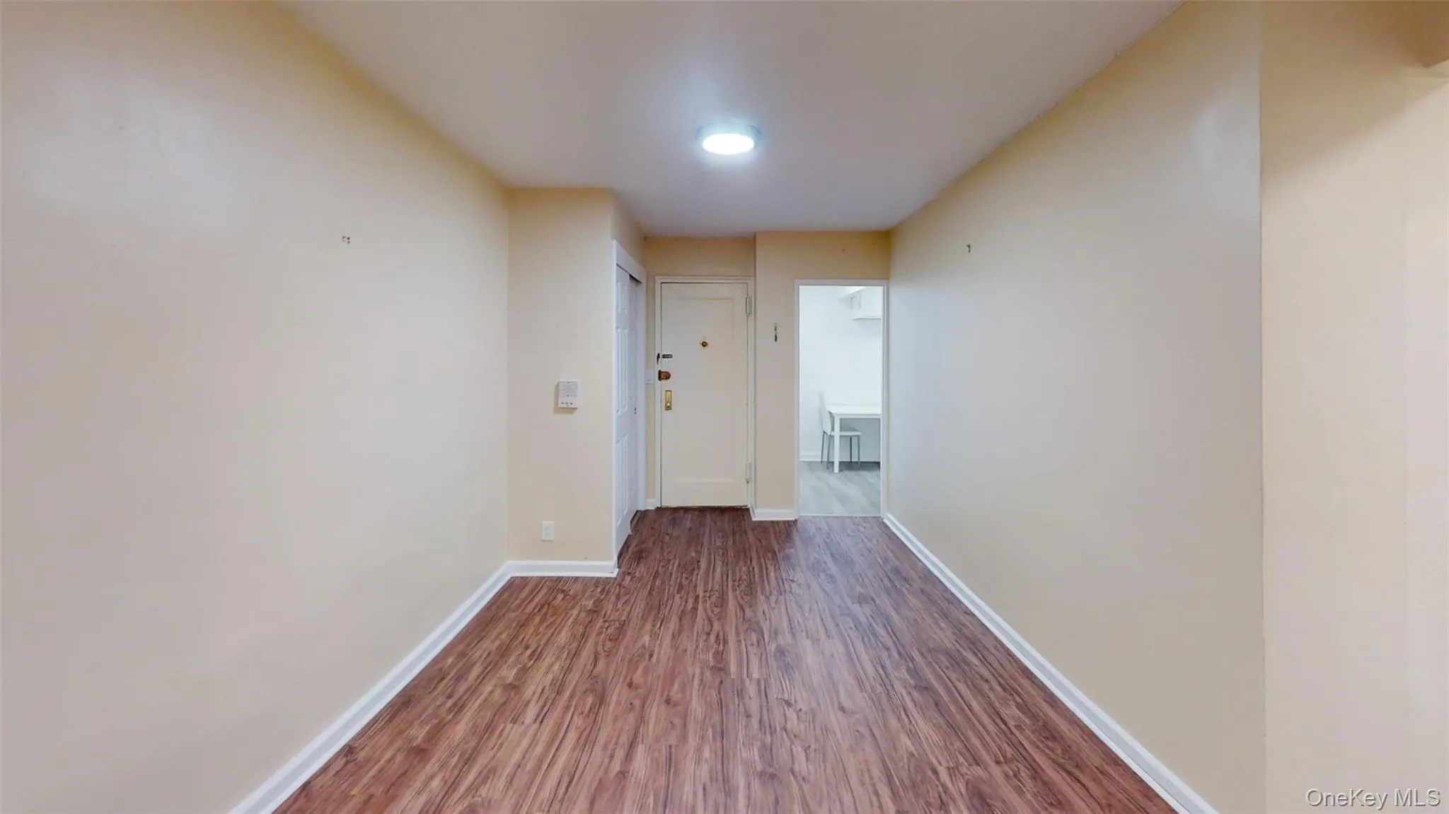 Featuring wood finished floors and baseboards Featuring wood finished floors and baseboards