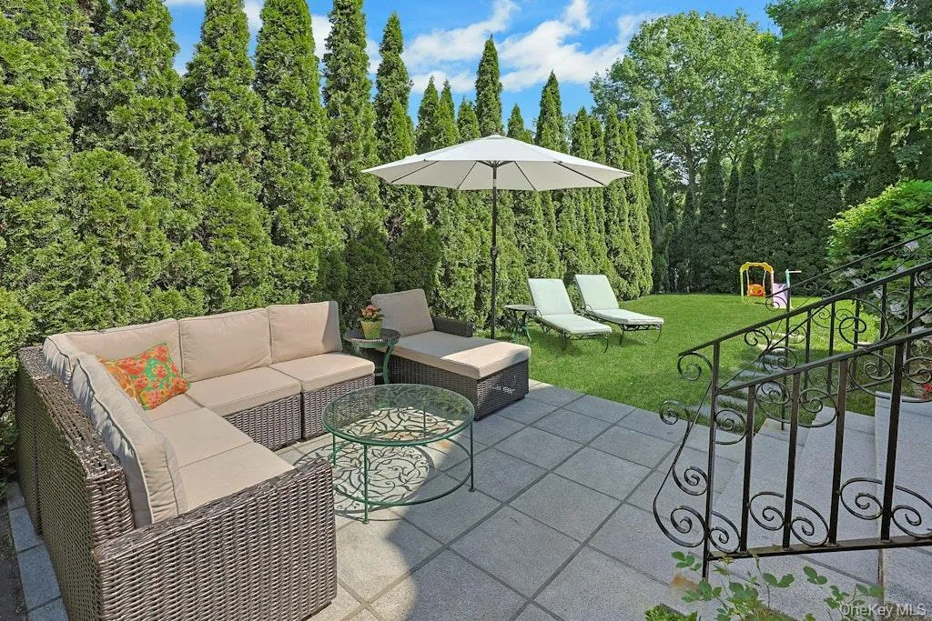 97 Underhill Road, Greenburgh, NY, 4 Bedrooms Bedrooms, 9 Rooms Rooms,2 BathroomsBathrooms,Residential,For Rent,Underhill,0,H6303051 97 Underhill Road, Greenburgh, NY, 4 Bedrooms Bedrooms, 9 Rooms Rooms,2 BathroomsBathrooms,Residential,For Rent,Underhill,0,H6303051