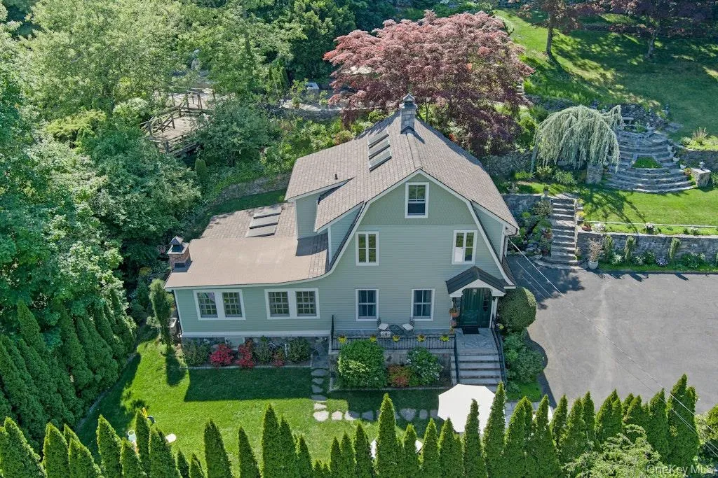 97 Underhill Road, Greenburgh, NY, 4 Bedrooms Bedrooms, 9 Rooms Rooms,2 BathroomsBathrooms,Residential,For Rent,Underhill,0,H6303051 97 Underhill Road, Greenburgh, NY, 4 Bedrooms Bedrooms, 9 Rooms Rooms,2 BathroomsBathrooms,Residential,For Rent,Underhill,0,H6303051