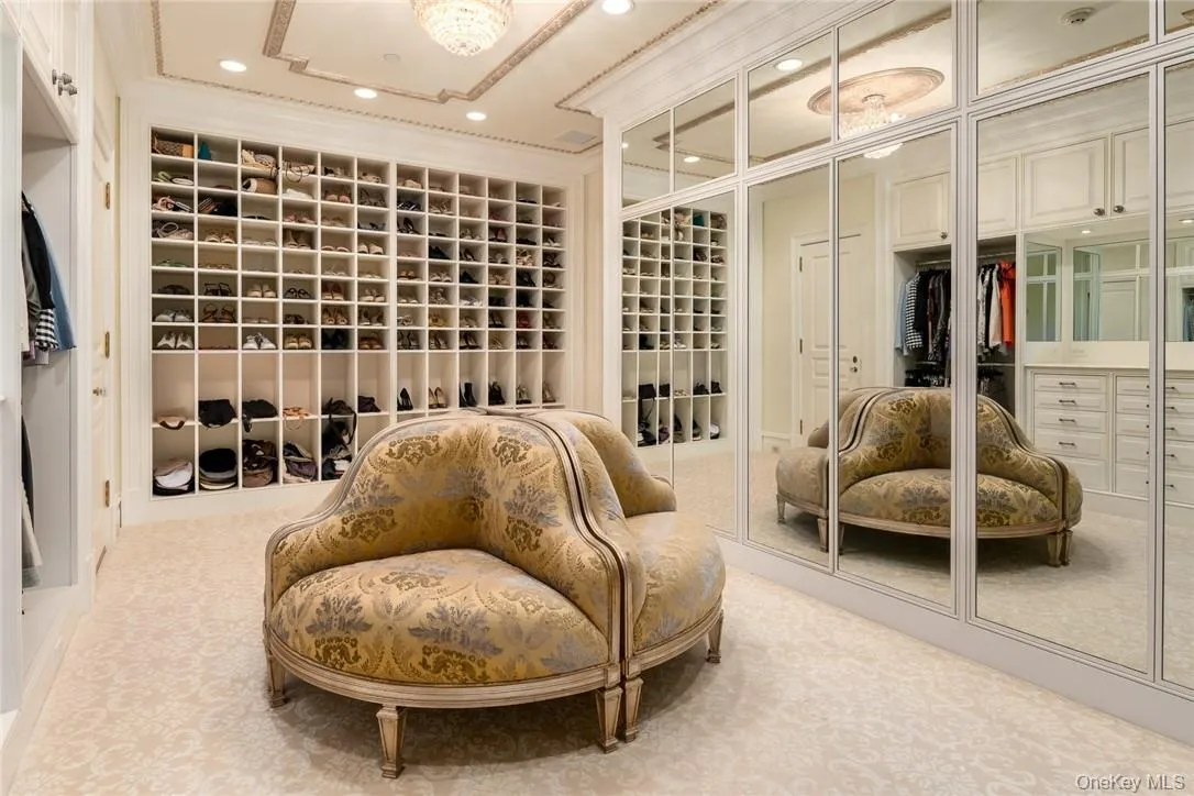 Large Closet off of Primary Large Closet off of Primary
