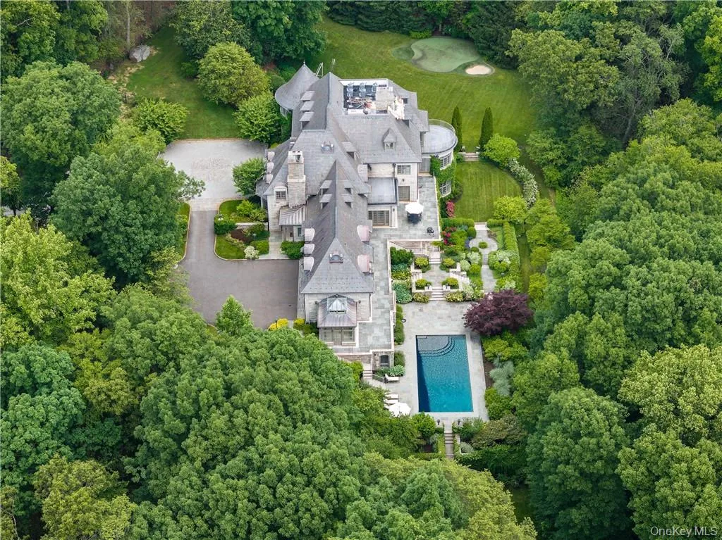 Drone / aerial view Drone / aerial view