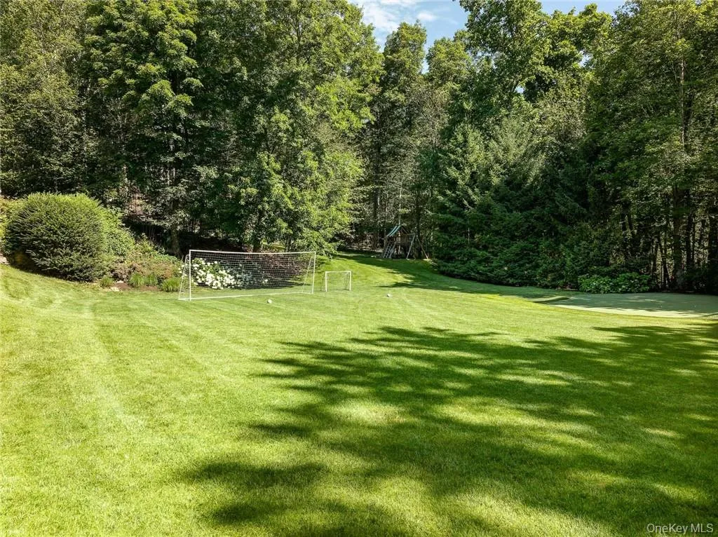 17 Cowdray Park Drive, North Castle, NY, 8 Bedrooms Bedrooms, 25 Rooms Rooms,11 BathroomsBathrooms,Residential,For Rent,Cowdray Park,0,H6313640 17 Cowdray Park Drive, North Castle, NY, 8 Bedrooms Bedrooms, 25 Rooms Rooms,11 BathroomsBathrooms,Residential,For Rent,Cowdray Park,0,H6313640