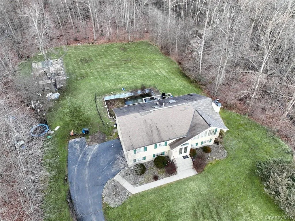 9 Aron Court, Ramapo, NY, 4 Bedrooms Bedrooms, 9 Rooms Rooms,3 BathroomsBathrooms,Residential Sale,For Rent,Aron,0,H6315100 9 Aron Court, Ramapo, NY, 4 Bedrooms Bedrooms, 9 Rooms Rooms,3 BathroomsBathrooms,Residential Sale,For Rent,Aron,0,H6315100