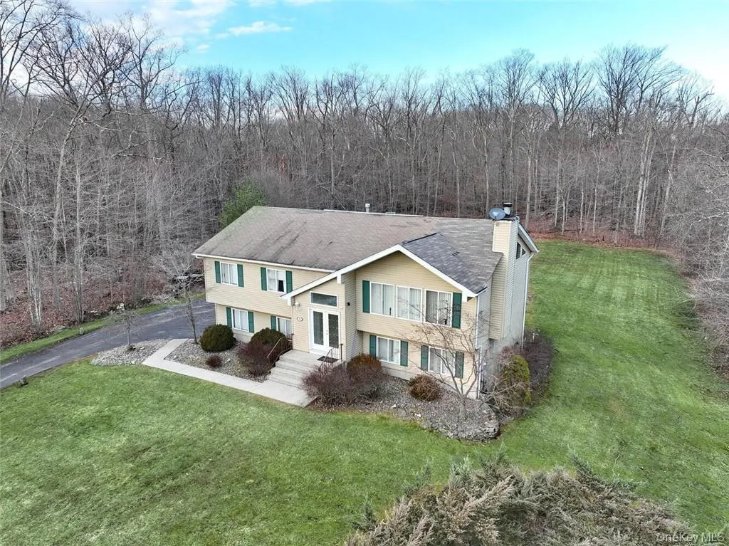 9 Aron Court, Ramapo, NY, 4 Bedrooms Bedrooms, 9 Rooms Rooms,3 BathroomsBathrooms,Residential Sale,For Rent,Aron,0,H6315100 9 Aron Court, Ramapo, NY, 4 Bedrooms Bedrooms, 9 Rooms Rooms,3 BathroomsBathrooms,Residential Sale,For Rent,Aron,0,H6315100