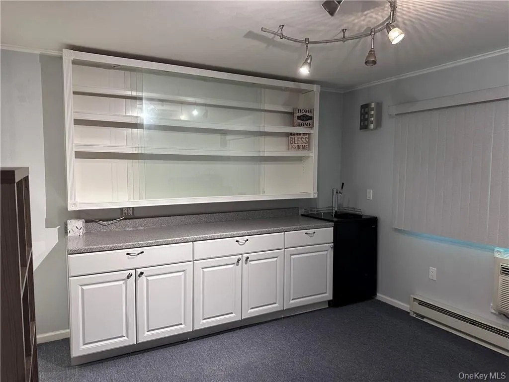 Possible 2nd Bedroom with Custom Cabinetry Possible 2nd Bedroom with Custom Cabinetry