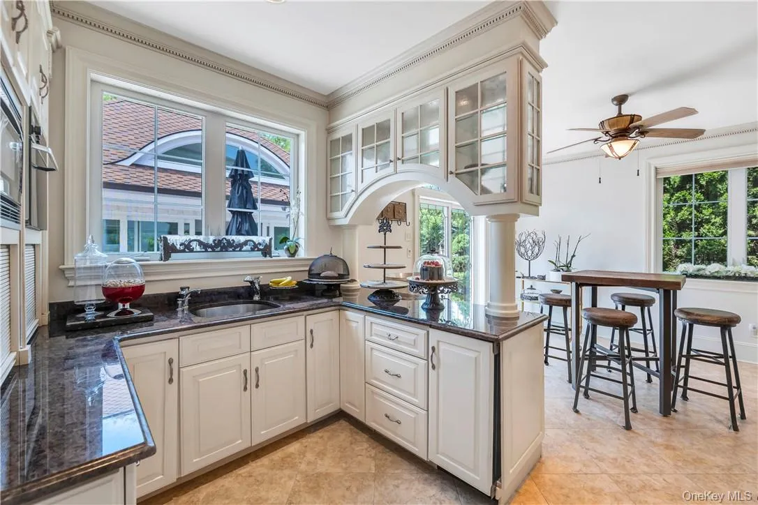 4 Old Wagon Lane, North Hempstead, NY, 6 Bedrooms Bedrooms, 18 Rooms Rooms,7 BathroomsBathrooms,Residential,For Rent,Old Wagon,0,H6318594 4 Old Wagon Lane, North Hempstead, NY, 6 Bedrooms Bedrooms, 18 Rooms Rooms,7 BathroomsBathrooms,Residential,For Rent,Old Wagon,0,H6318594