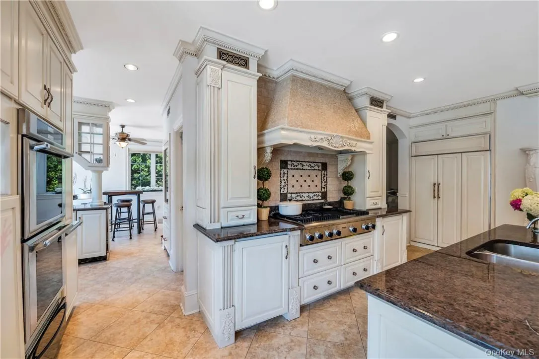 4 Old Wagon Lane, North Hempstead, NY, 6 Bedrooms Bedrooms, 18 Rooms Rooms,7 BathroomsBathrooms,Residential,For Rent,Old Wagon,0,H6318594 4 Old Wagon Lane, North Hempstead, NY, 6 Bedrooms Bedrooms, 18 Rooms Rooms,7 BathroomsBathrooms,Residential,For Rent,Old Wagon,0,H6318594