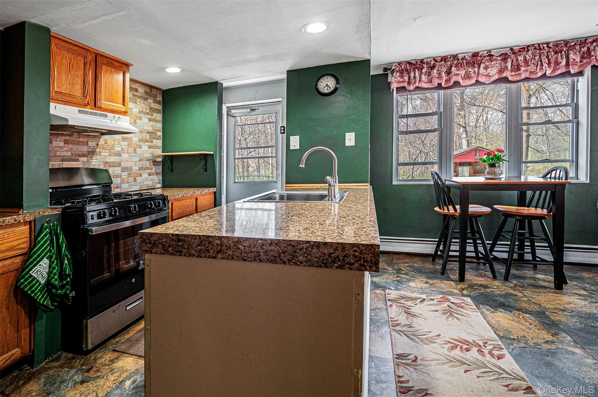 1543 Route 208, Blooming Grove, NY, 3 Bedrooms Bedrooms, 9 Rooms Rooms,2 BathroomsBathrooms,Residential,For Rent,Route 208,0,H6319820 1543 Route 208, Blooming Grove, NY, 3 Bedrooms Bedrooms, 9 Rooms Rooms,2 BathroomsBathrooms,Residential,For Rent,Route 208,0,H6319820
