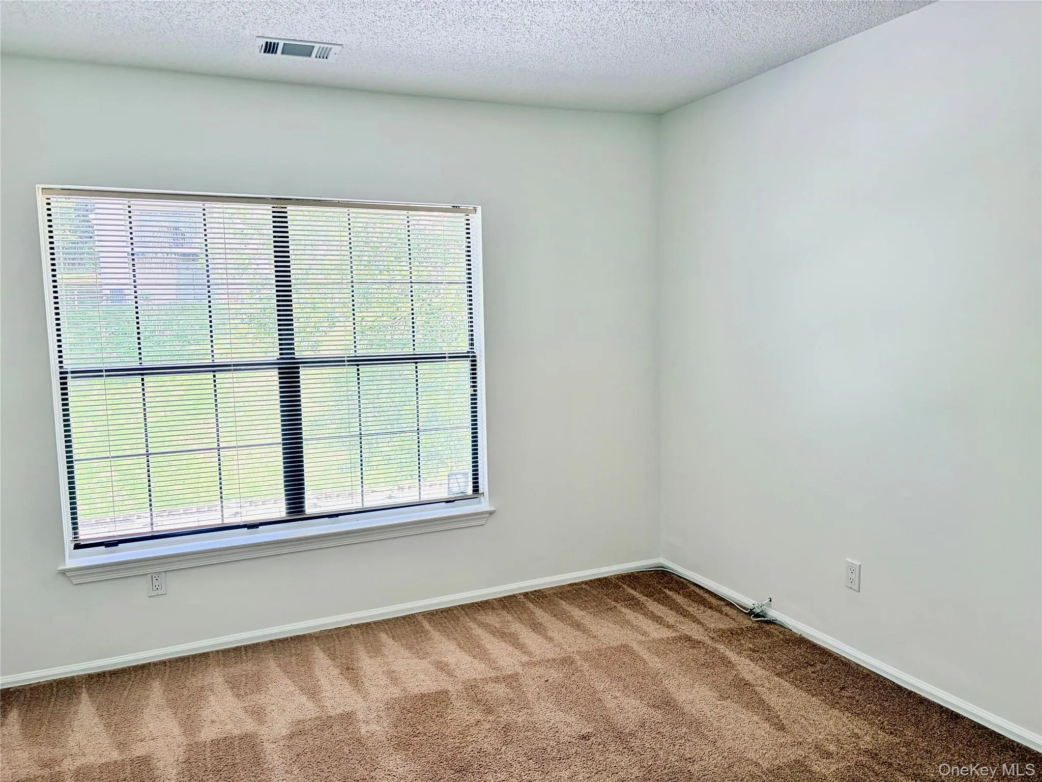 30 Huntington Circle, Peekskill, NY, 2 Bedrooms Bedrooms, 5 Rooms Rooms,2 BathroomsBathrooms,Residential Lease,For Rent,Huntington,0,H6322124 30 Huntington Circle, Peekskill, NY, 2 Bedrooms Bedrooms, 5 Rooms Rooms,2 BathroomsBathrooms,Residential Lease,For Rent,Huntington,0,H6322124