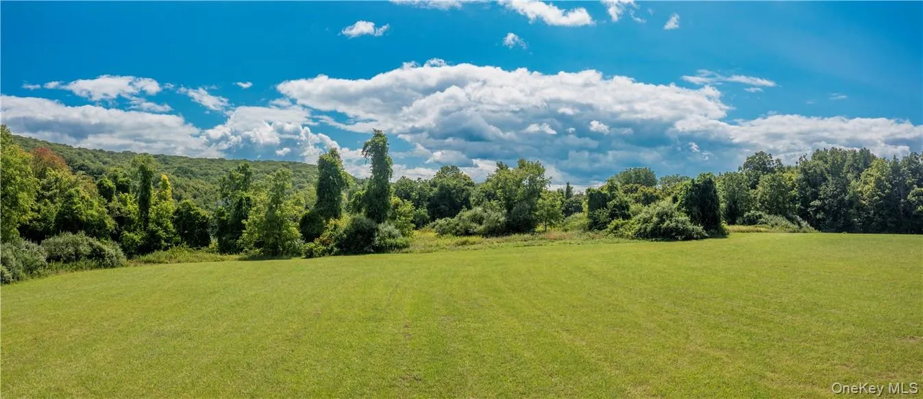 View to the south from the center of the middle field. View to the south from the center of the middle field.