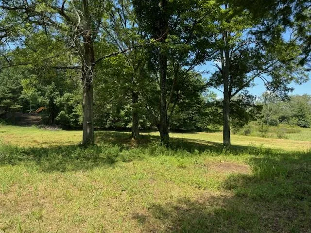 Proposed Land with mature trees and privacy. Proposed Land with mature trees and privacy.