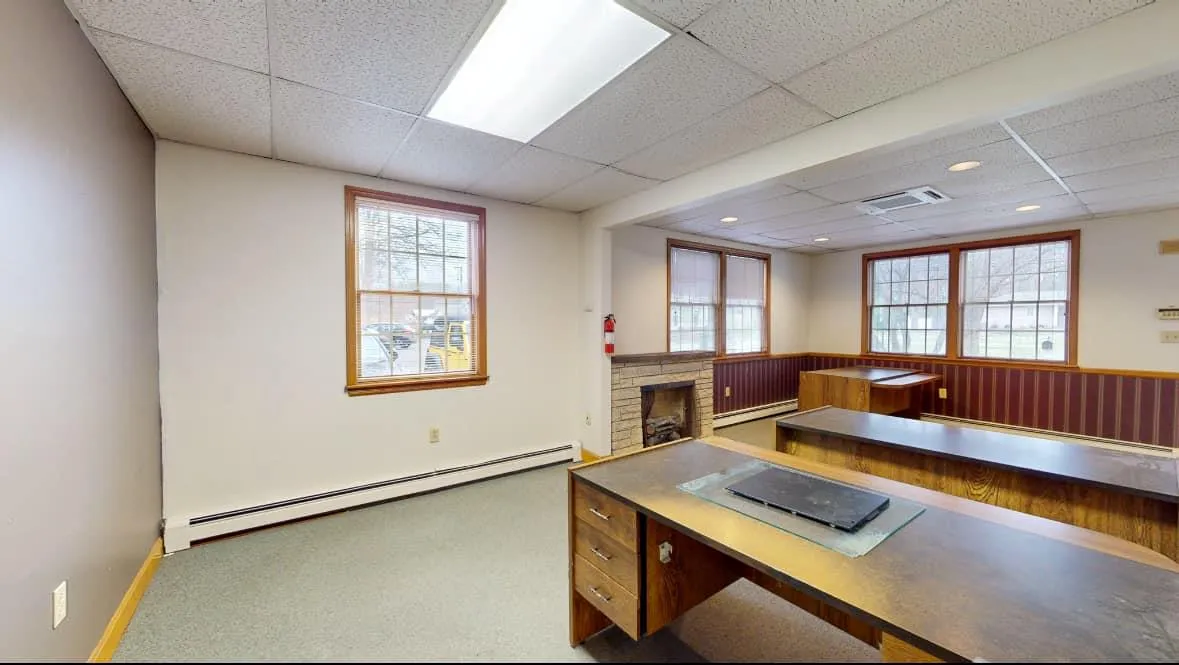 Bright w/ several windows large open room #1 Bright w/ several windows large open room #1