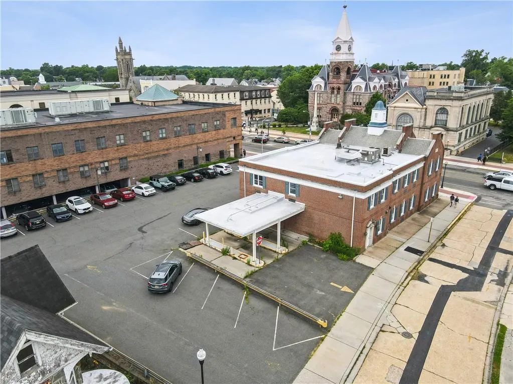 Bird's eye view Bird's eye view