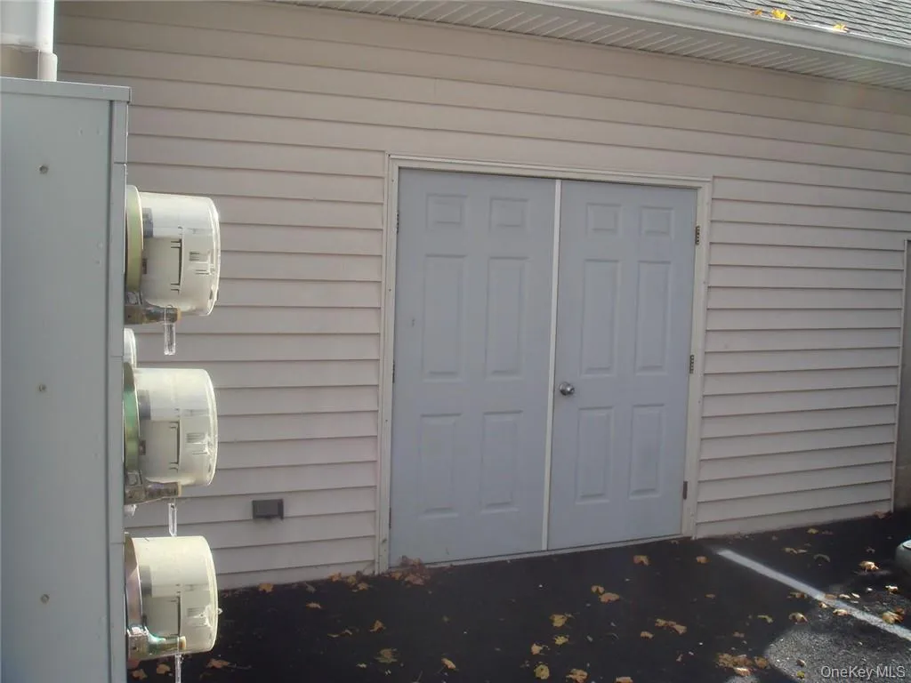 26 Grove Street, Monroe, NY, ,Commercial Lease,For Rent,Grove,0,H6331488 26 Grove Street, Monroe, NY, ,Commercial Lease,For Rent,Grove,0,H6331488