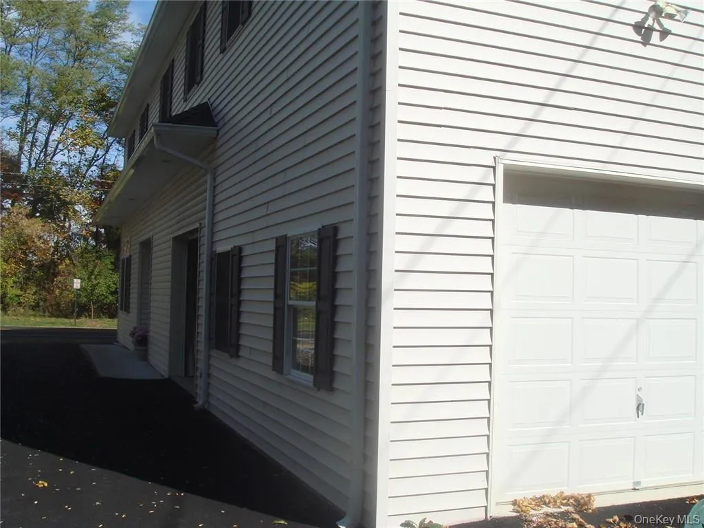 26 Grove Street, Monroe, NY, ,Commercial Lease,For Rent,Grove,0,H6331488 26 Grove Street, Monroe, NY, ,Commercial Lease,For Rent,Grove,0,H6331488