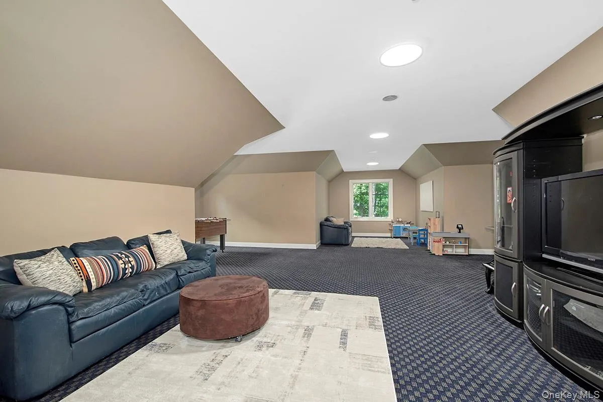 301 Whippoorwill Road, New Castle, NY, 5 Bedrooms Bedrooms, 15 Rooms Rooms,6 BathroomsBathrooms,Residential,For Rent,Whippoorwill,0,H6333127 301 Whippoorwill Road, New Castle, NY, 5 Bedrooms Bedrooms, 15 Rooms Rooms,6 BathroomsBathrooms,Residential,For Rent,Whippoorwill,0,H6333127