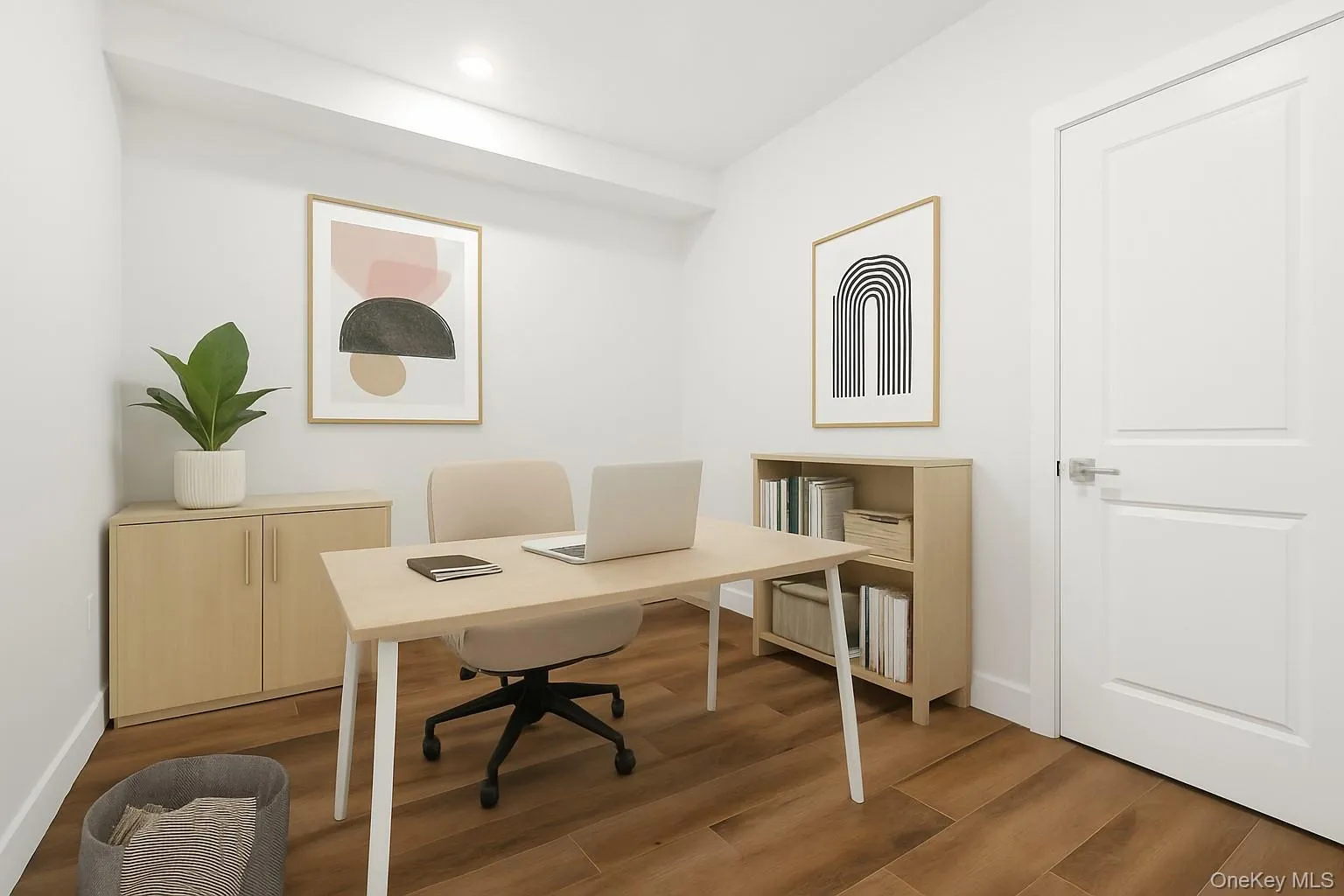 Den/Office/Guest Room virtually staged Den/Office/Guest Room virtually staged