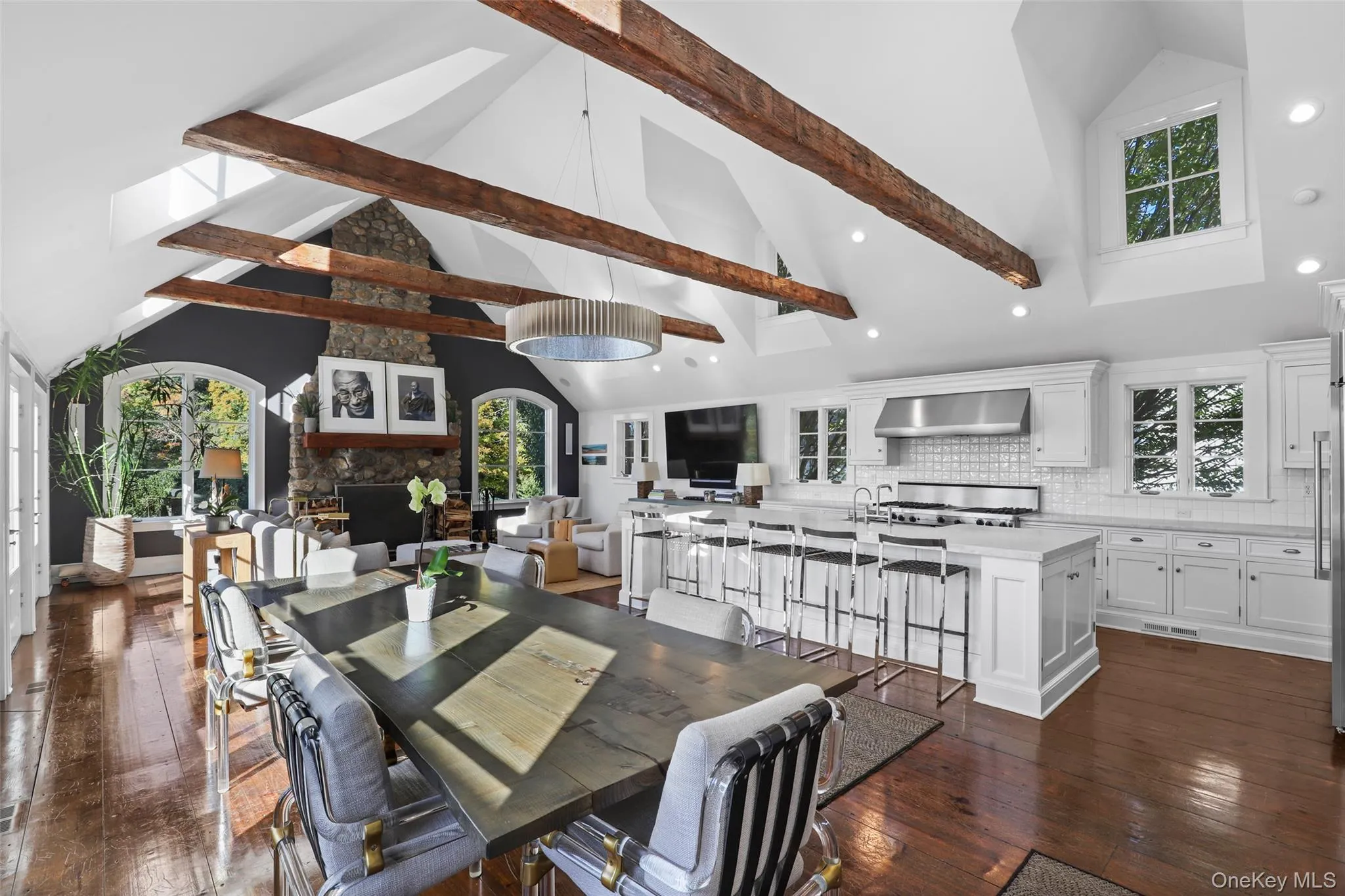 149 Narrows Road, Bedford, NY, 7 Bedrooms Bedrooms, 15 Rooms Rooms,6 BathroomsBathrooms,Residential,For Rent,Narrows,0,H6333861 149 Narrows Road, Bedford, NY, 7 Bedrooms Bedrooms, 15 Rooms Rooms,6 BathroomsBathrooms,Residential,For Rent,Narrows,0,H6333861