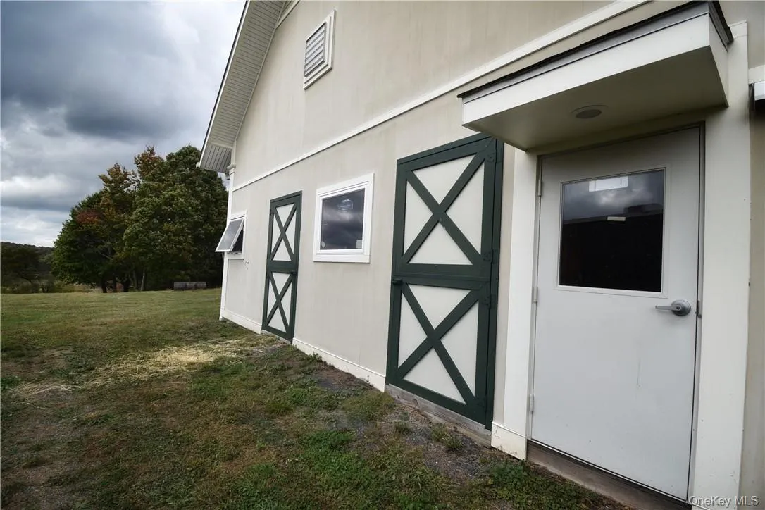 349 Sarah Wells Trail, Goshen, NY, 6 Bedrooms Bedrooms, 10 Rooms Rooms,5 BathroomsBathrooms,Residential Sale,For Rent,Sarah Wells,0,H4748656 349 Sarah Wells Trail, Goshen, NY, 6 Bedrooms Bedrooms, 10 Rooms Rooms,5 BathroomsBathrooms,Residential Sale,For Rent,Sarah Wells,0,H4748656