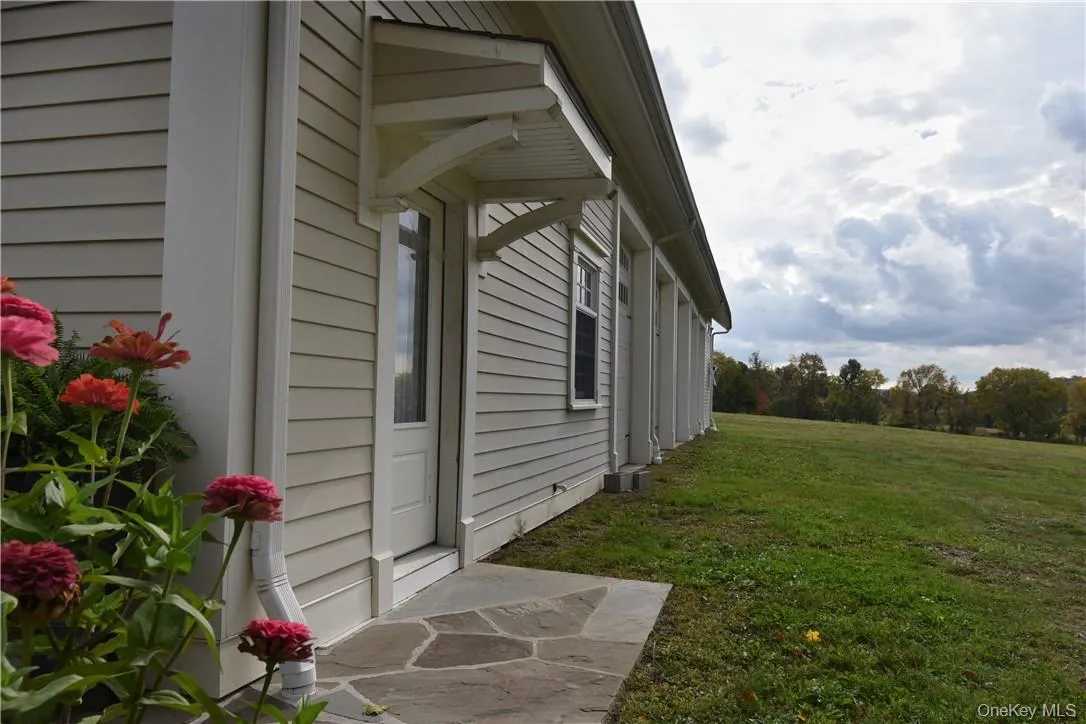 349 Sarah Wells Trail, Goshen, NY, 6 Bedrooms Bedrooms, 10 Rooms Rooms,5 BathroomsBathrooms,Residential Sale,For Rent,Sarah Wells,0,H4748656 349 Sarah Wells Trail, Goshen, NY, 6 Bedrooms Bedrooms, 10 Rooms Rooms,5 BathroomsBathrooms,Residential Sale,For Rent,Sarah Wells,0,H4748656