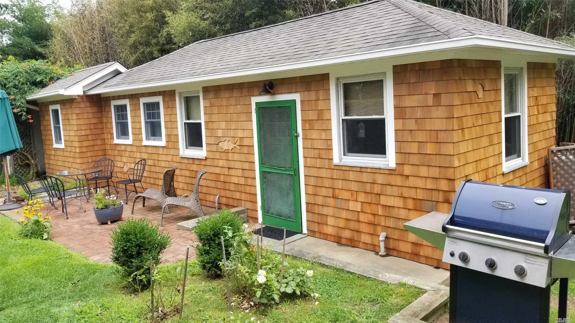 cedar shake cottage cedar shake cottage