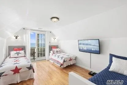 3rd Floor Loft area 3rd Floor Loft area