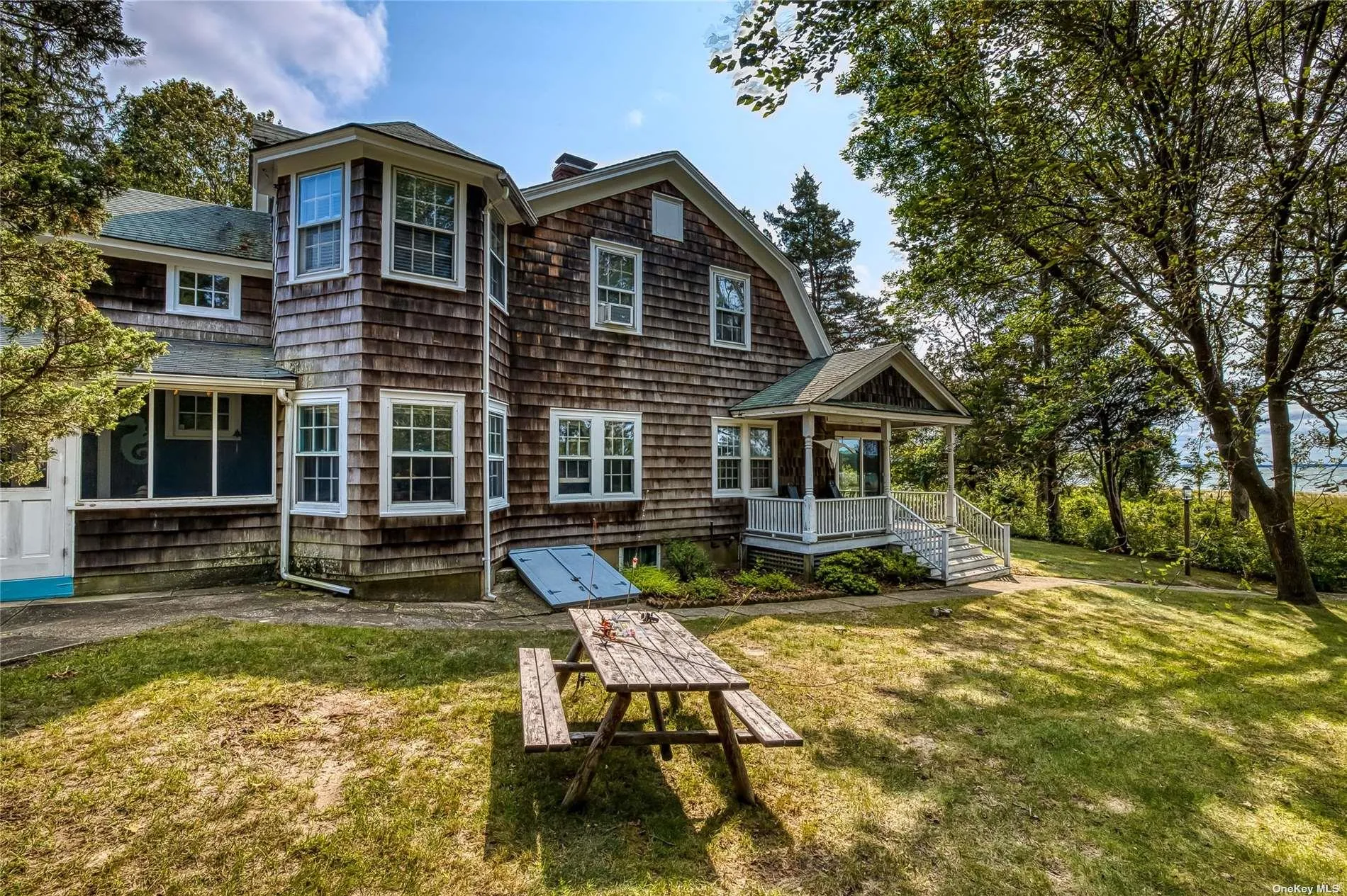 1695 Old Woods Path, Southold, NY, 6 Bedrooms Bedrooms, 11 Rooms Rooms,4 BathroomsBathrooms,Residential Lease,Idx,Old Woods,0,L3212687 1695 Old Woods Path, Southold, NY, 6 Bedrooms Bedrooms, 11 Rooms Rooms,4 BathroomsBathrooms,Residential Lease,Idx,Old Woods,0,L3212687