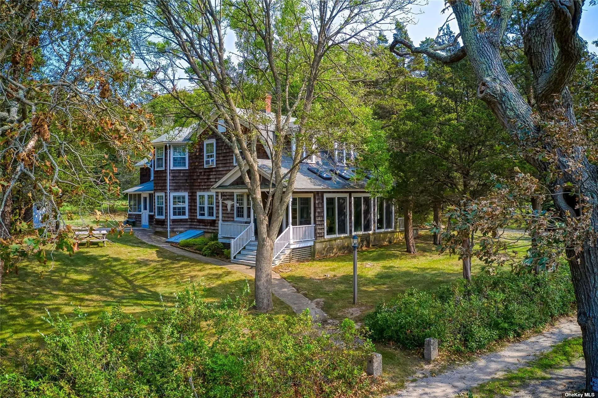 1695 Old Woods Path, Southold, NY, 6 Bedrooms Bedrooms, 11 Rooms Rooms,4 BathroomsBathrooms,Residential Lease,Idx,Old Woods,0,L3212687 1695 Old Woods Path, Southold, NY, 6 Bedrooms Bedrooms, 11 Rooms Rooms,4 BathroomsBathrooms,Residential Lease,Idx,Old Woods,0,L3212687