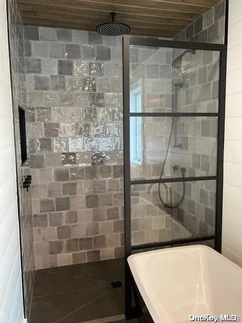 Spa like shower in the master bath Spa like shower in the master bath