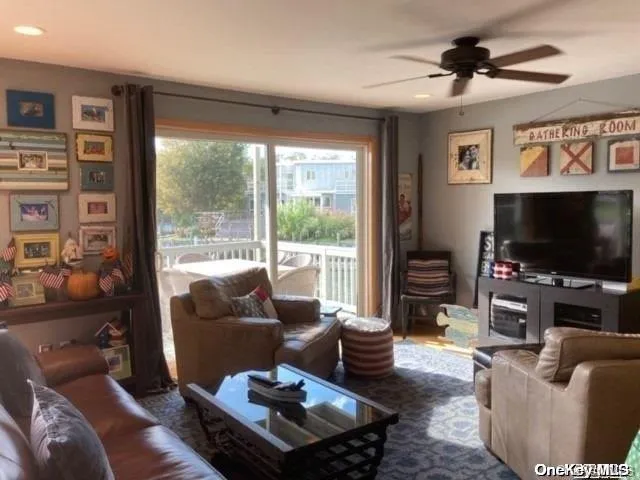 Living area Living area