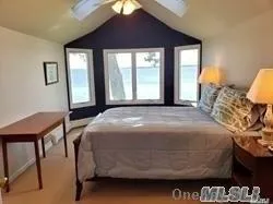 Second Level Bedroom With Waterview Second Level Bedroom With Waterview