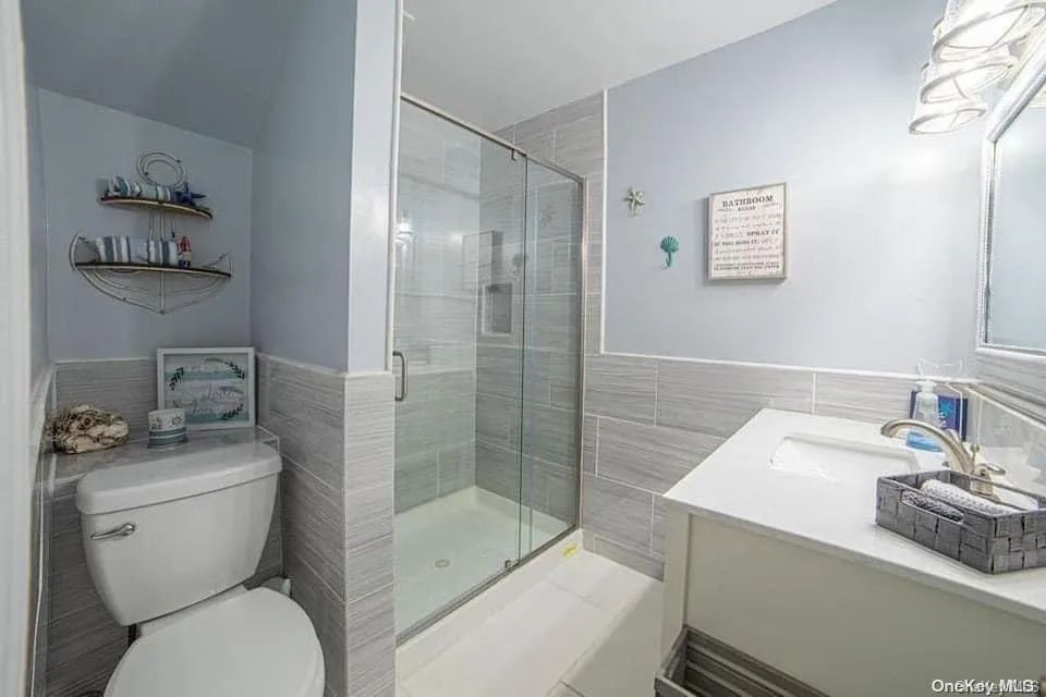 908 Evergreen Walk, Islip, NY, 4 Bedrooms Bedrooms, 6 Rooms Rooms,2 BathroomsBathrooms,Residential Lease,For Rent,Evergreen,0,L3289117 908 Evergreen Walk, Islip, NY, 4 Bedrooms Bedrooms, 6 Rooms Rooms,2 BathroomsBathrooms,Residential Lease,For Rent,Evergreen,0,L3289117