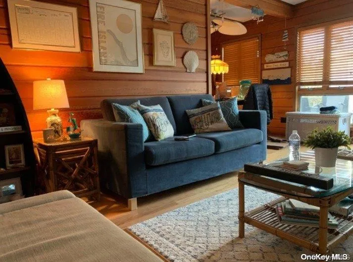 63 Thompson, Brookhaven, NY, 2 Bedrooms Bedrooms, 4 Rooms Rooms,1 BathroomBathrooms,Residential Lease,For Rent,Thompson,0,L3289222 63 Thompson, Brookhaven, NY, 2 Bedrooms Bedrooms, 4 Rooms Rooms,1 BathroomBathrooms,Residential Lease,For Rent,Thompson,0,L3289222