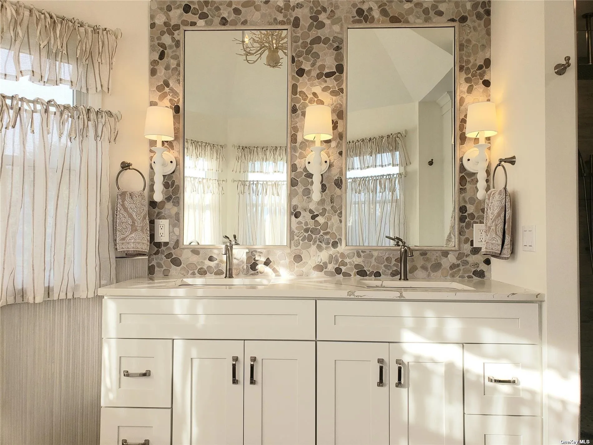 1275 The Esplanade, Southold, NY, 4 Bedrooms Bedrooms, 9 Rooms Rooms,2 BathroomsBathrooms,Residential Lease,For Rent,The Esplanade,0,L3289709 1275 The Esplanade, Southold, NY, 4 Bedrooms Bedrooms, 9 Rooms Rooms,2 BathroomsBathrooms,Residential Lease,For Rent,The Esplanade,0,L3289709