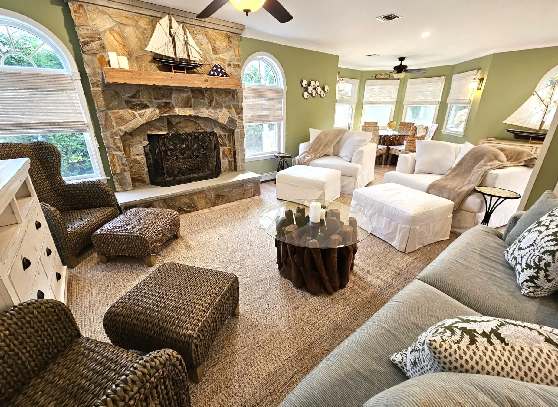 1275 The Esplanade, Southold, NY, 4 Bedrooms Bedrooms, 9 Rooms Rooms,2 BathroomsBathrooms,Residential Lease,For Rent,The Esplanade,0,L3289709 1275 The Esplanade, Southold, NY, 4 Bedrooms Bedrooms, 9 Rooms Rooms,2 BathroomsBathrooms,Residential Lease,For Rent,The Esplanade,0,L3289709