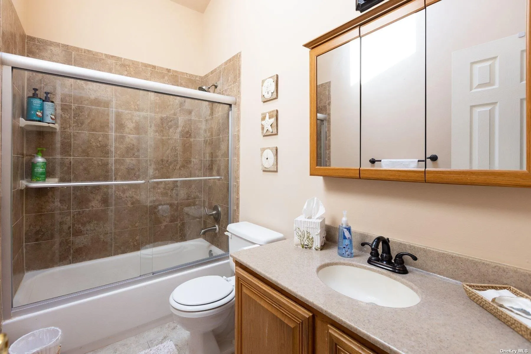 400 Wells Road, Southold, NY, 3 Bedrooms Bedrooms, 6 Rooms Rooms,2 BathroomsBathrooms,Residential Lease,For Rent,Wells,0,L3301375 400 Wells Road, Southold, NY, 3 Bedrooms Bedrooms, 6 Rooms Rooms,2 BathroomsBathrooms,Residential Lease,For Rent,Wells,0,L3301375