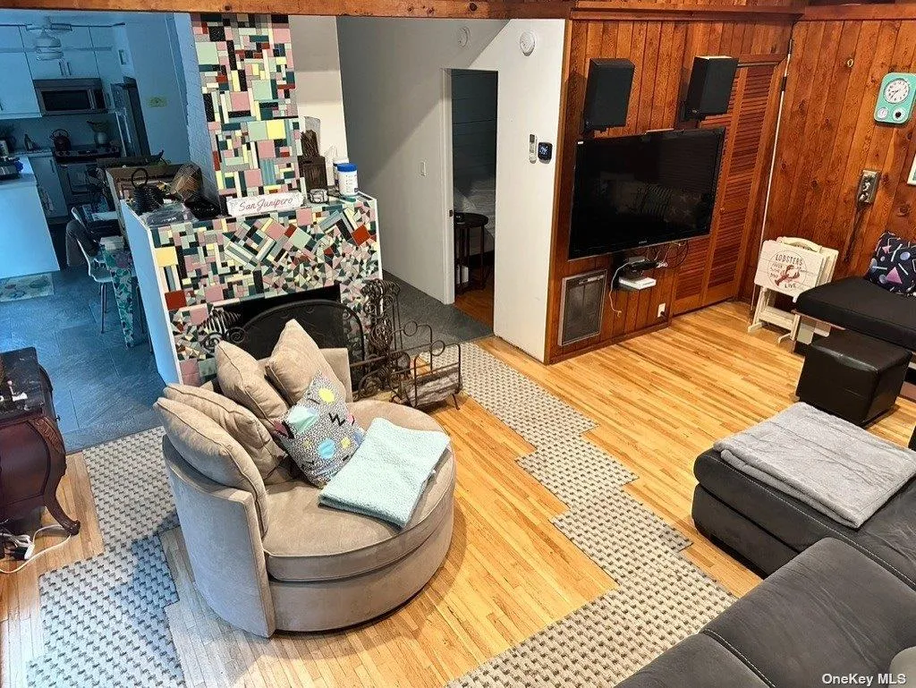 180 Clipper Road, Islip, NY, 3 Bedrooms Bedrooms, 5 Rooms Rooms,2 BathroomsBathrooms,Residential Lease,For Rent,Clipper,0,L3303208 180 Clipper Road, Islip, NY, 3 Bedrooms Bedrooms, 5 Rooms Rooms,2 BathroomsBathrooms,Residential Lease,For Rent,Clipper,0,L3303208
