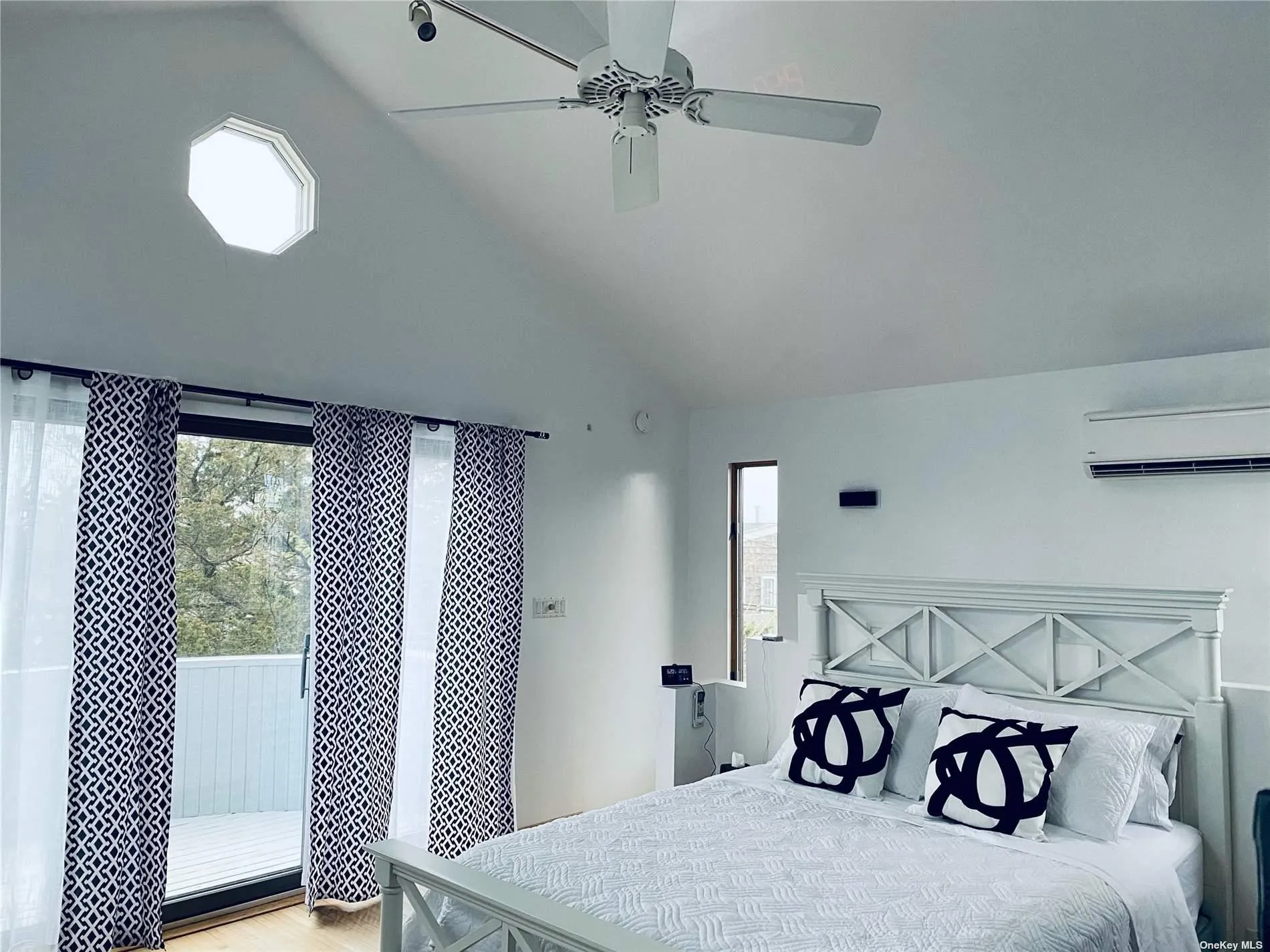 180 Clipper Road, Islip, NY, 3 Bedrooms Bedrooms, 5 Rooms Rooms,2 BathroomsBathrooms,Residential Lease,For Rent,Clipper,0,L3303208 180 Clipper Road, Islip, NY, 3 Bedrooms Bedrooms, 5 Rooms Rooms,2 BathroomsBathrooms,Residential Lease,For Rent,Clipper,0,L3303208
