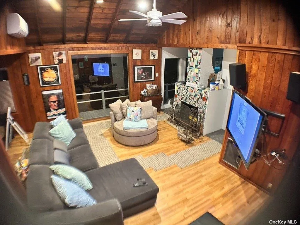 180 Clipper Road, Islip, NY, 3 Bedrooms Bedrooms, 5 Rooms Rooms,2 BathroomsBathrooms,Residential Lease,For Rent,Clipper,0,L3303208 180 Clipper Road, Islip, NY, 3 Bedrooms Bedrooms, 5 Rooms Rooms,2 BathroomsBathrooms,Residential Lease,For Rent,Clipper,0,L3303208