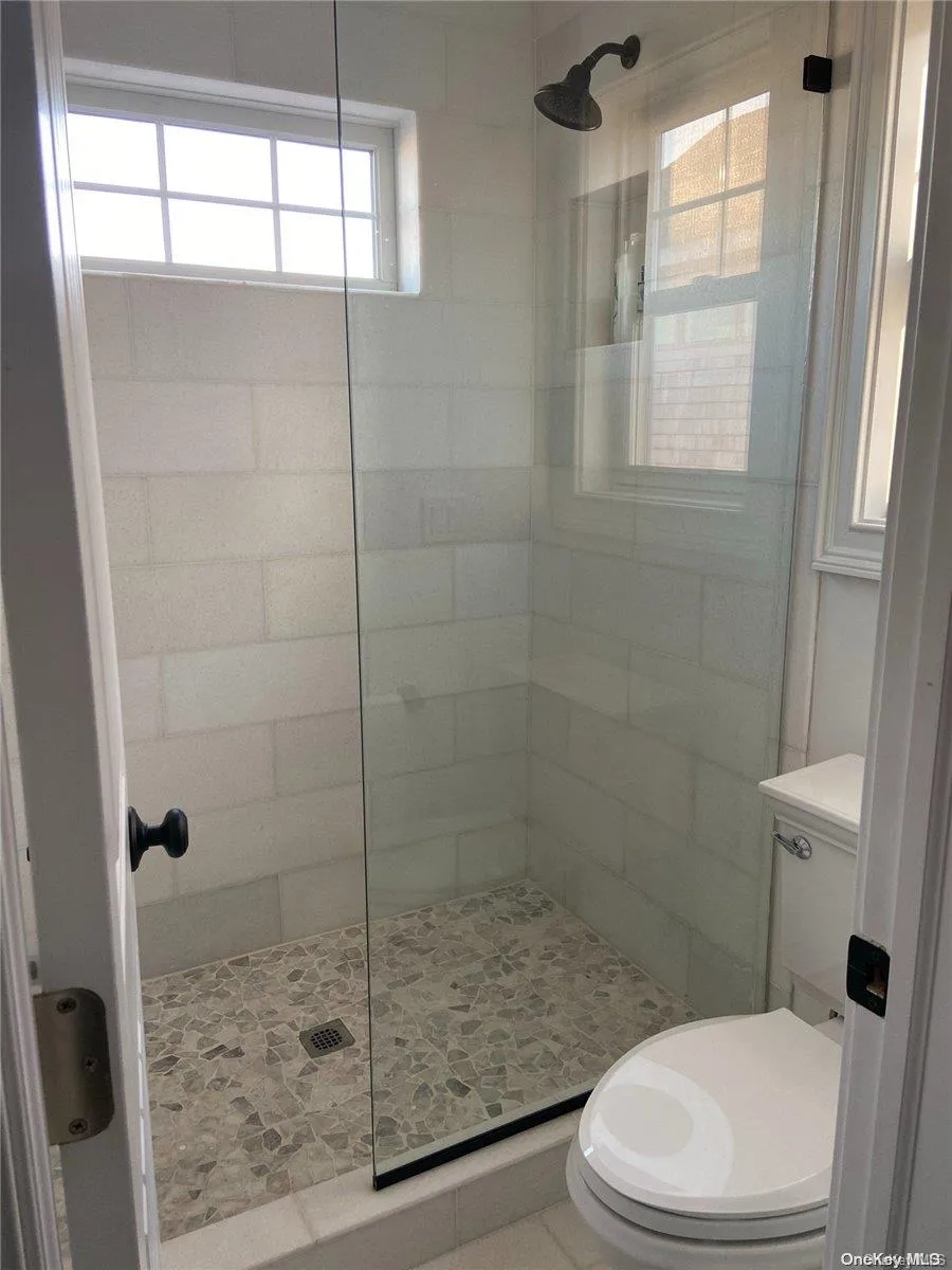 343 Dehnhoff, Islip, NY, 4 Bedrooms Bedrooms, 6 Rooms Rooms,2 BathroomsBathrooms,Residential Lease,For Rent,Dehnhoff,0,L3310108 343 Dehnhoff, Islip, NY, 4 Bedrooms Bedrooms, 6 Rooms Rooms,2 BathroomsBathrooms,Residential Lease,For Rent,Dehnhoff,0,L3310108