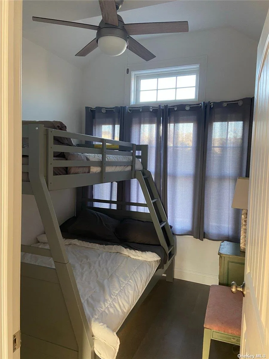 343 Dehnhoff, Islip, NY, 4 Bedrooms Bedrooms, 6 Rooms Rooms,2 BathroomsBathrooms,Residential Lease,For Rent,Dehnhoff,0,L3310108 343 Dehnhoff, Islip, NY, 4 Bedrooms Bedrooms, 6 Rooms Rooms,2 BathroomsBathrooms,Residential Lease,For Rent,Dehnhoff,0,L3310108