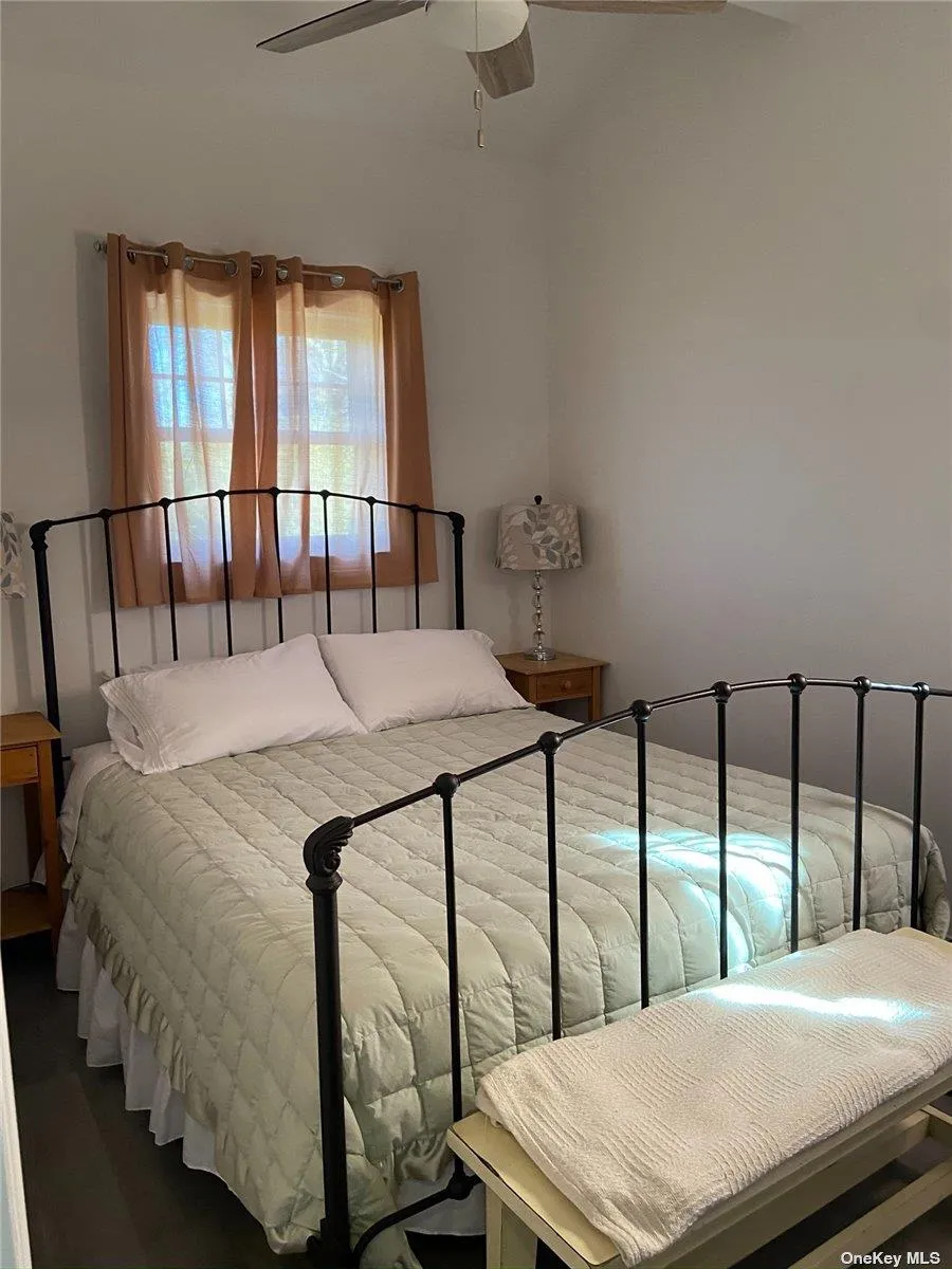 343 Dehnhoff, Islip, NY, 4 Bedrooms Bedrooms, 6 Rooms Rooms,2 BathroomsBathrooms,Residential Lease,For Rent,Dehnhoff,0,L3310108 343 Dehnhoff, Islip, NY, 4 Bedrooms Bedrooms, 6 Rooms Rooms,2 BathroomsBathrooms,Residential Lease,For Rent,Dehnhoff,0,L3310108