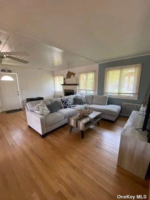 664 Ocean Breeze, Islip, NY, 3 Bedrooms Bedrooms, 8 Rooms Rooms,2 BathroomsBathrooms,Residential Lease,For Rent,Ocean Breeze,0,L3325955 664 Ocean Breeze, Islip, NY, 3 Bedrooms Bedrooms, 8 Rooms Rooms,2 BathroomsBathrooms,Residential Lease,For Rent,Ocean Breeze,0,L3325955