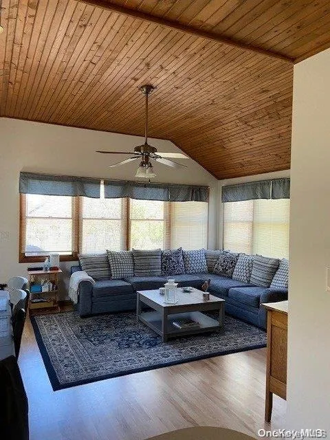 295 Cottage Walk, Islip, NY, 3 Bedrooms Bedrooms, 6 Rooms Rooms,1 BathroomBathrooms,Residential Lease,For Rent,Cottage,0,L3330448 295 Cottage Walk, Islip, NY, 3 Bedrooms Bedrooms, 6 Rooms Rooms,1 BathroomBathrooms,Residential Lease,For Rent,Cottage,0,L3330448