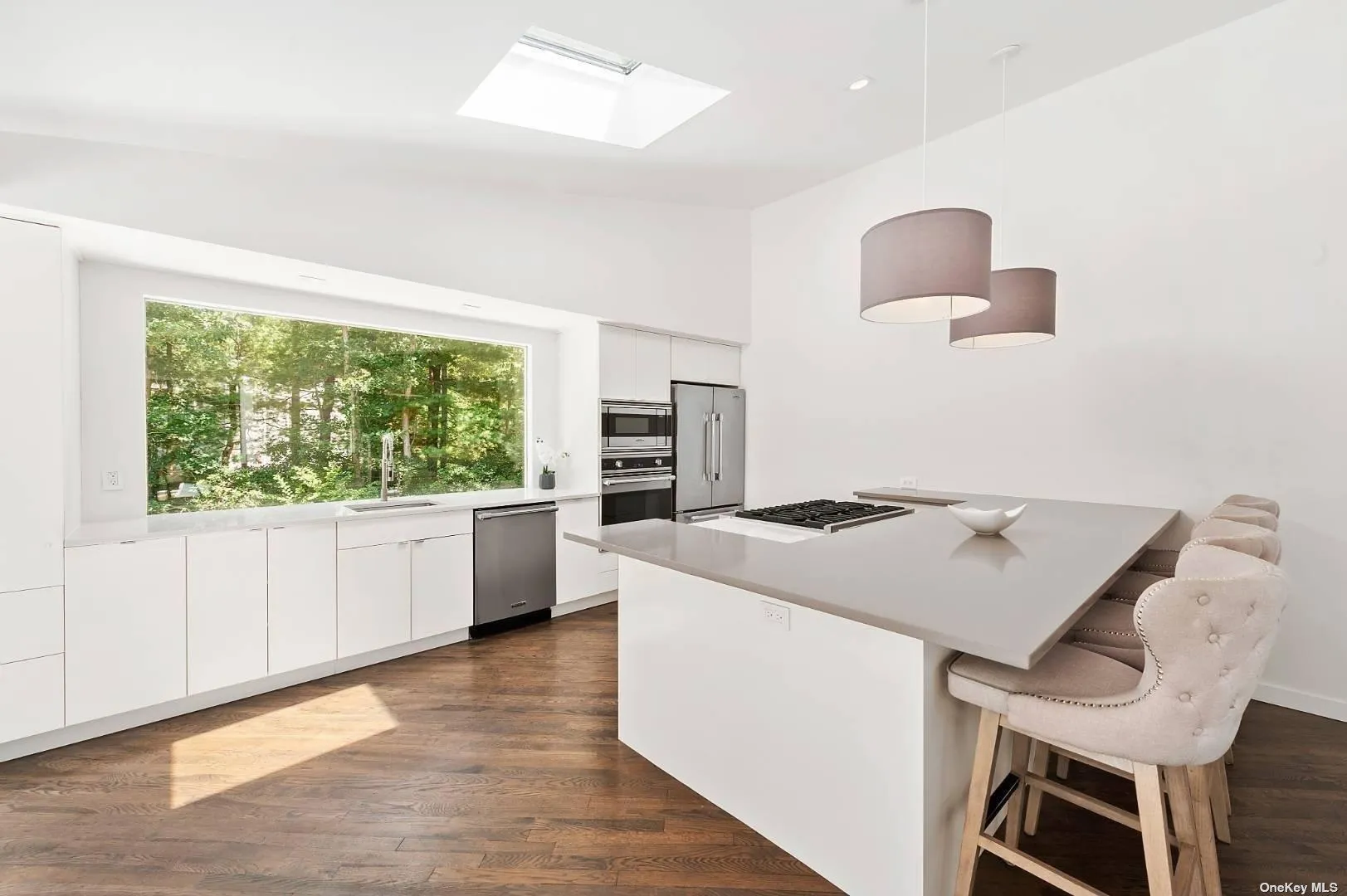 14 Elishas Path, East Hampton, NY, 4 Bedrooms Bedrooms, ,3 BathroomsBathrooms,Residential Lease,Idx,Elishas,0,L3341183 14 Elishas Path, East Hampton, NY, 4 Bedrooms Bedrooms, ,3 BathroomsBathrooms,Residential Lease,Idx,Elishas,0,L3341183