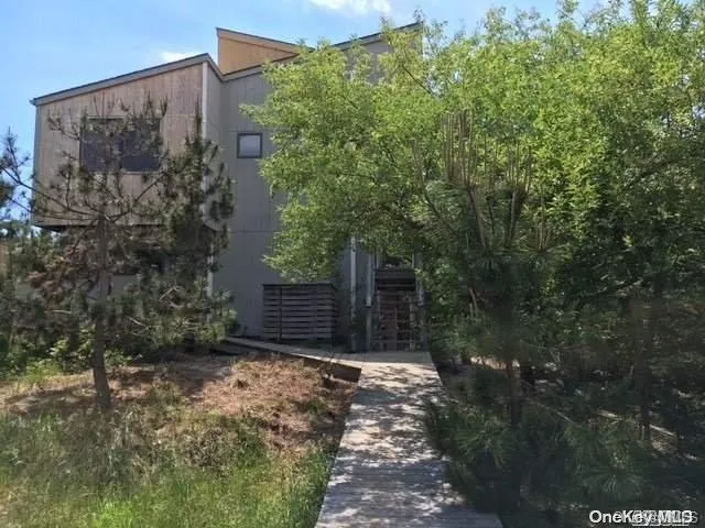 190 Clipper, Islip, NY, 4 Bedrooms Bedrooms, 7 Rooms Rooms,1 BathroomBathrooms,Residential Lease,Idx,Clipper,0,L3350649 190 Clipper, Islip, NY, 4 Bedrooms Bedrooms, 7 Rooms Rooms,1 BathroomBathrooms,Residential Lease,Idx,Clipper,0,L3350649